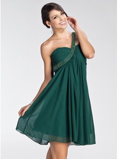 Fashion trends in homecoming dresses 2013