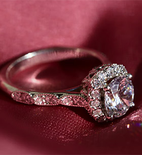 4 Types of Engagement Ring Settings